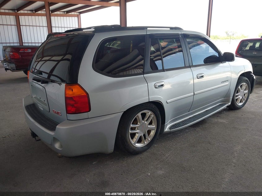 2007 GMC ENVOY auction photo 4
