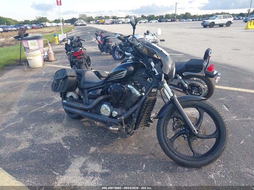 2011 YAMAHA XV MOTO 2