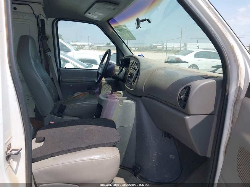 2000 FORD E-150 auction photo 5