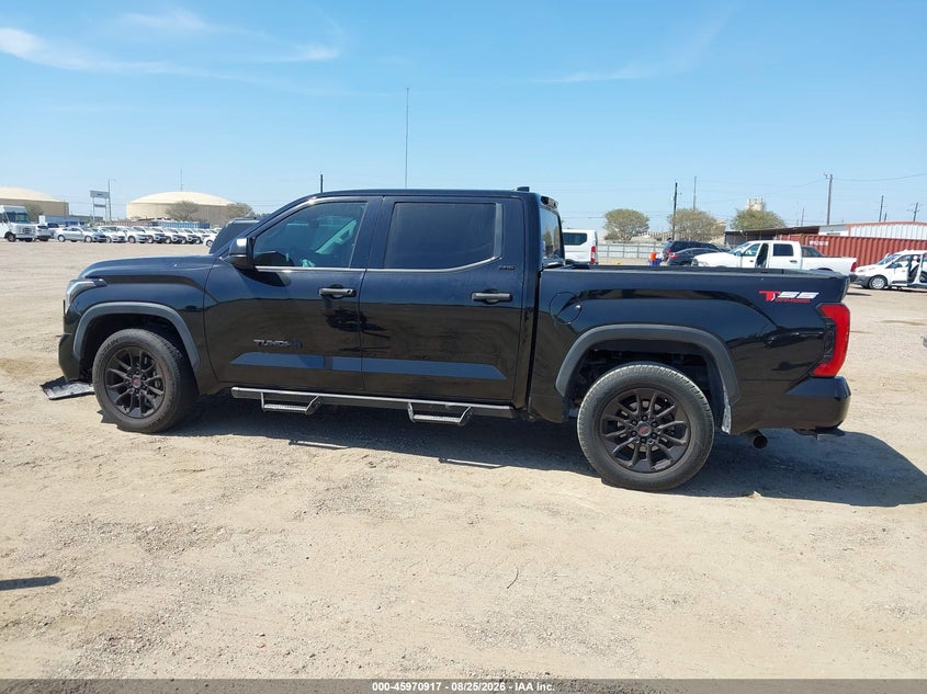 TOYOTA TUNDRA - zdjęcie 15