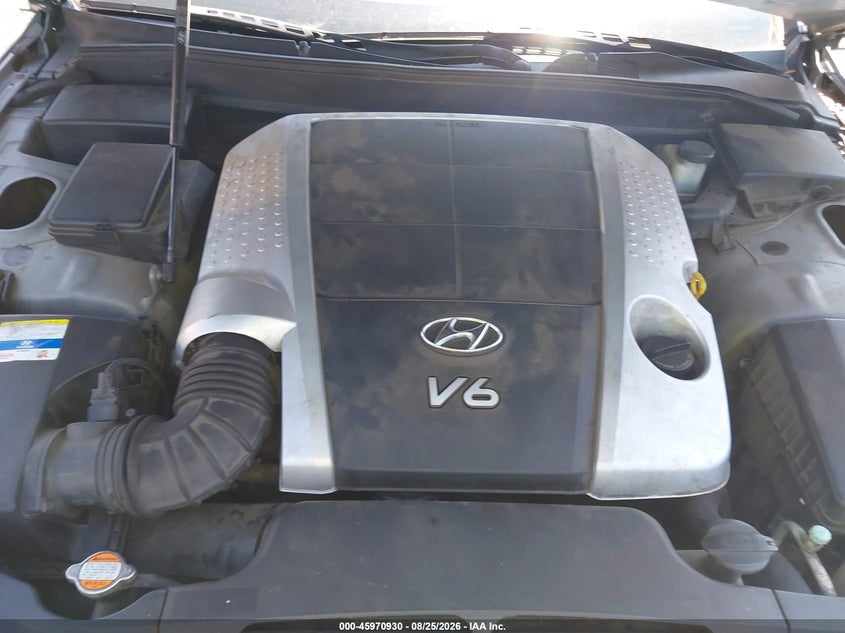 HYUNDAI GENESIS 2011 VIN KMHGC4DE6BU130956