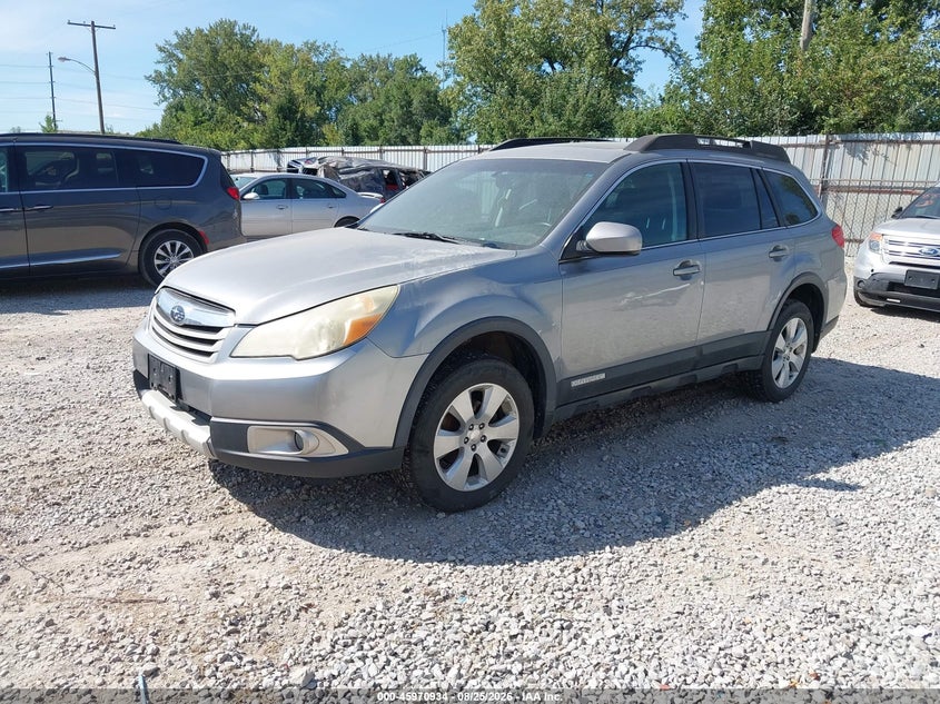 2011 SUBARU OUTBACK auction photo 2