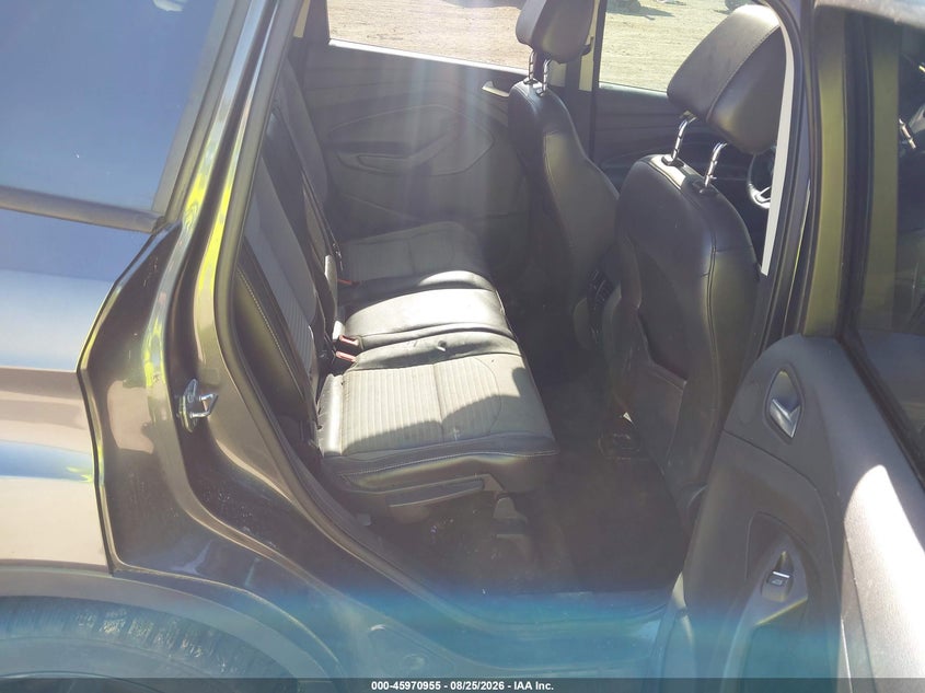 2017 FORD ESCAPE auction photo 8