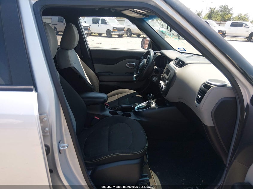 2014 KIA SOUL auction photo 5