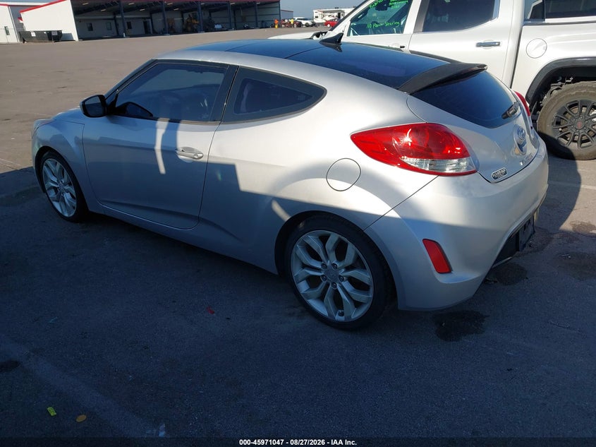 2012 HYUNDAI VELOSTER auction photo 3