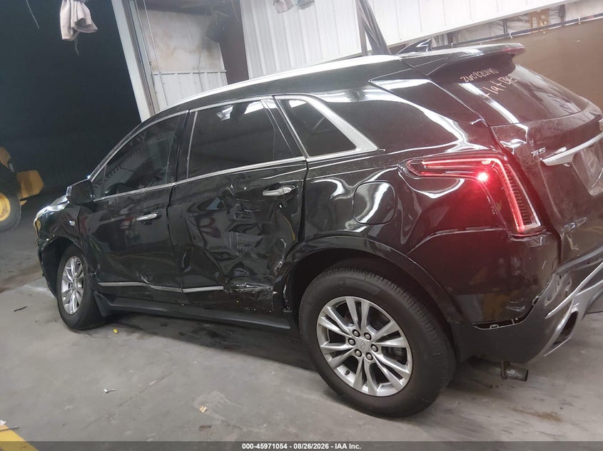 CADILLAC XT5 - zdjęcie 14