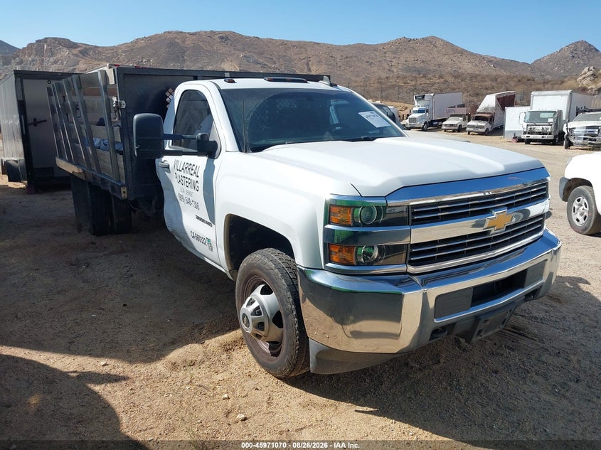 2017 CHEVROLET SILVERADO 3500HD CHASSIS auction photo 1