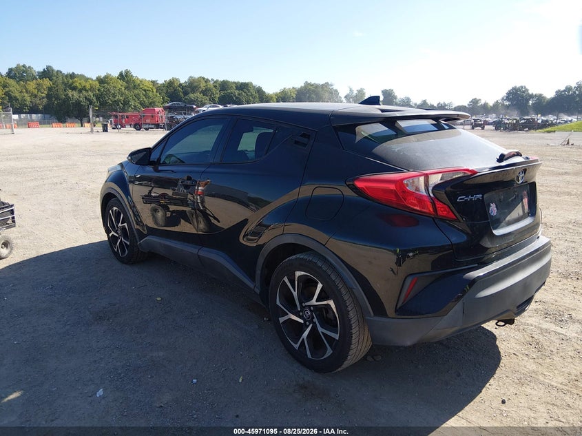 2018 TOYOTA C-HR auction photo 3