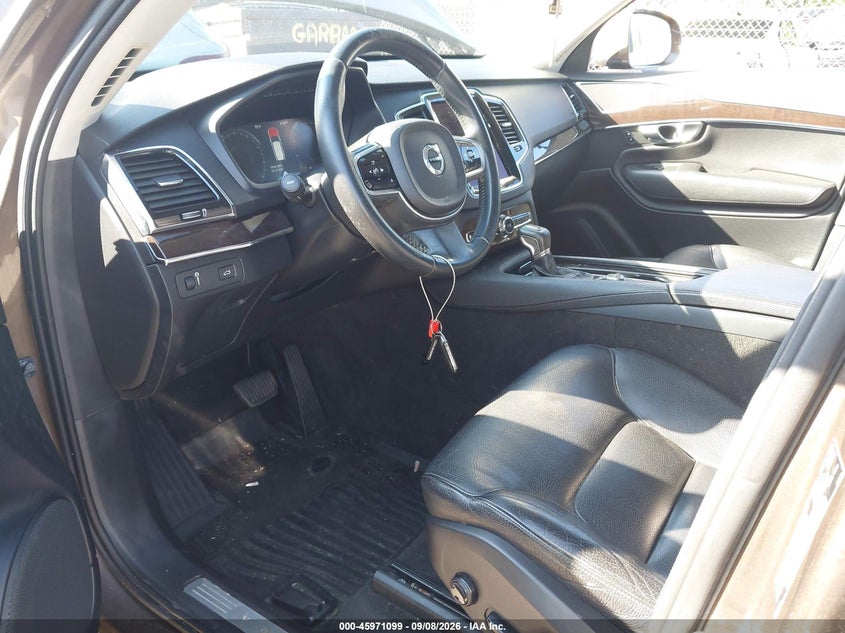 2016 VOLVO XC90 auction photo 5