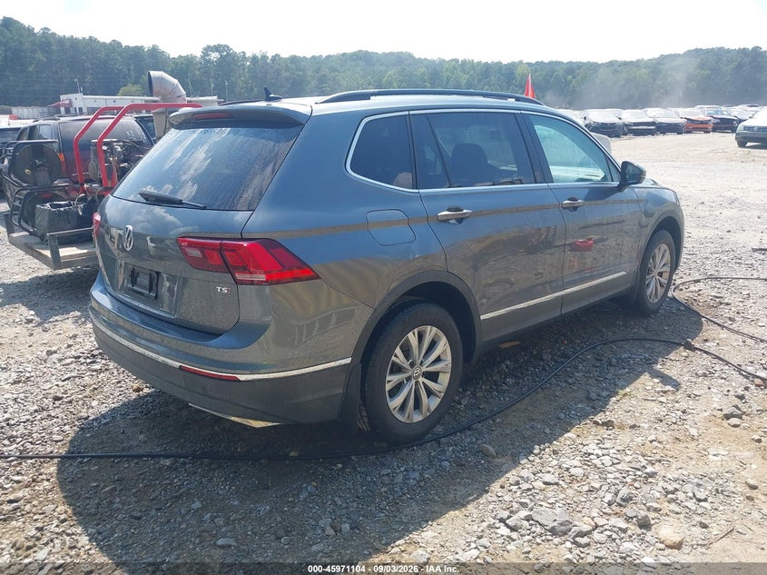 2018 VOLKSWAGEN TIGUAN auction photo 4