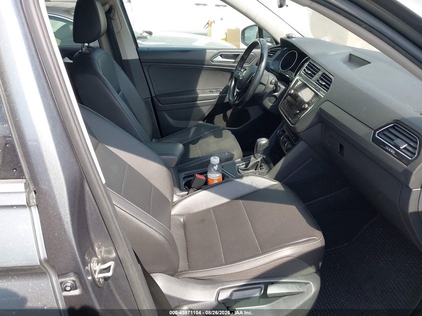 2018 VOLKSWAGEN TIGUAN auction photo 5