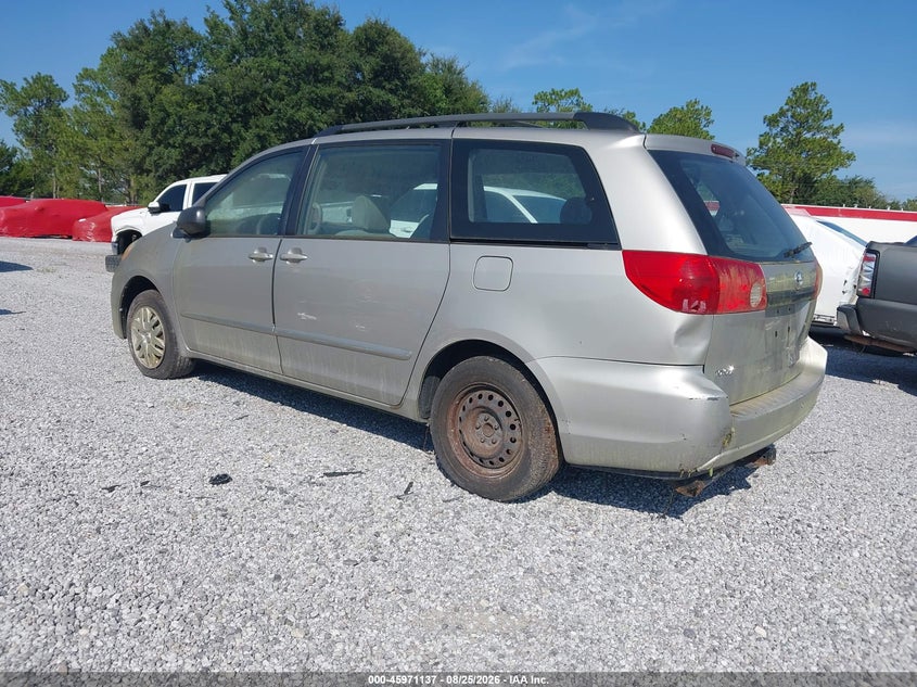 2008 TOYOTA SIENNA auction photo 3