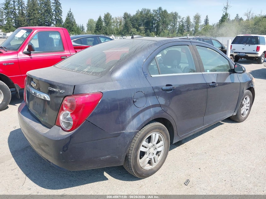 2016 CHEVROLET SONIC auction photo 4