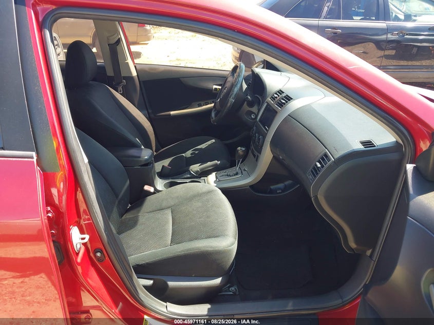 2010 TOYOTA COROLLA auction photo 5