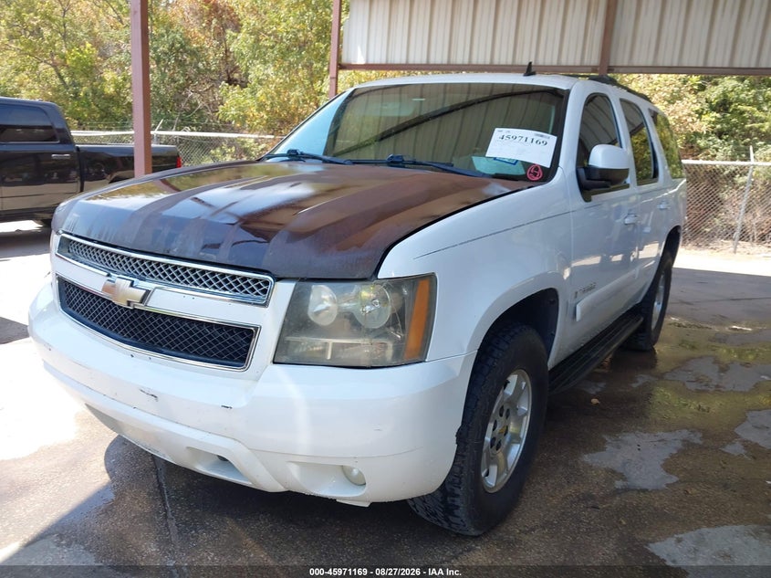 2009 CHEVROLET TAHOE auction photo 2