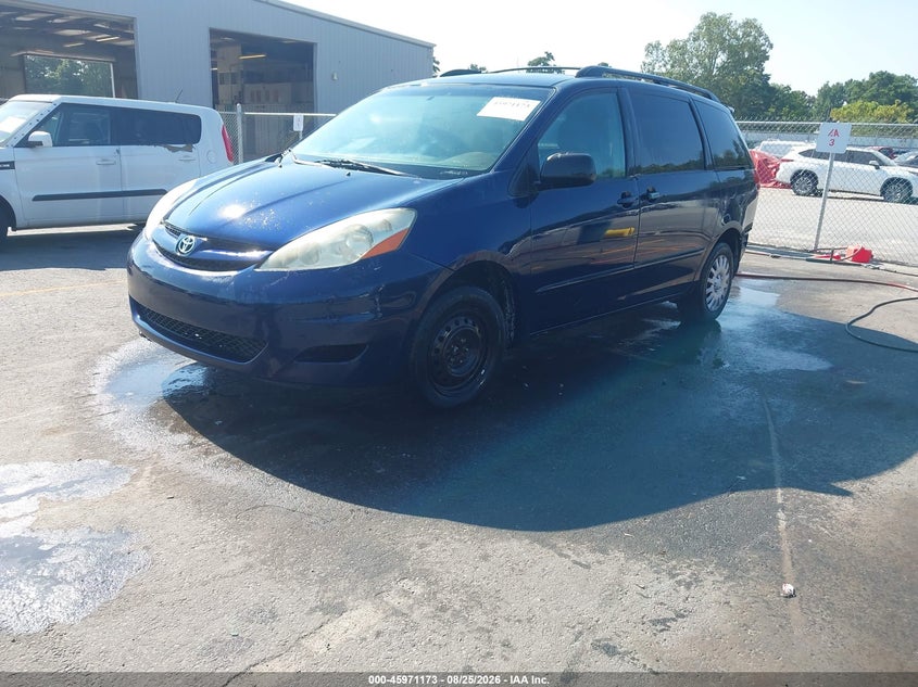 2006 Toyota Sienna, Normal Wear & Tear, IAAI, VIN 5TDZA23C16S485034 — photo 2