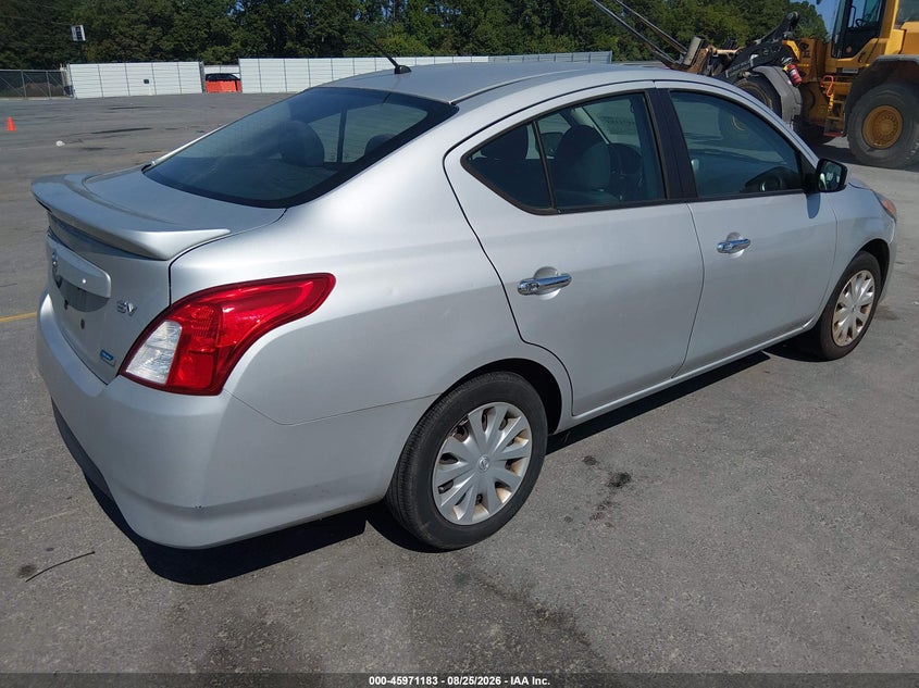 2016 NISSAN VERSA auction photo 4