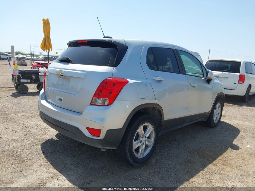 2019 CHEVROLET TRAX auction photo 4