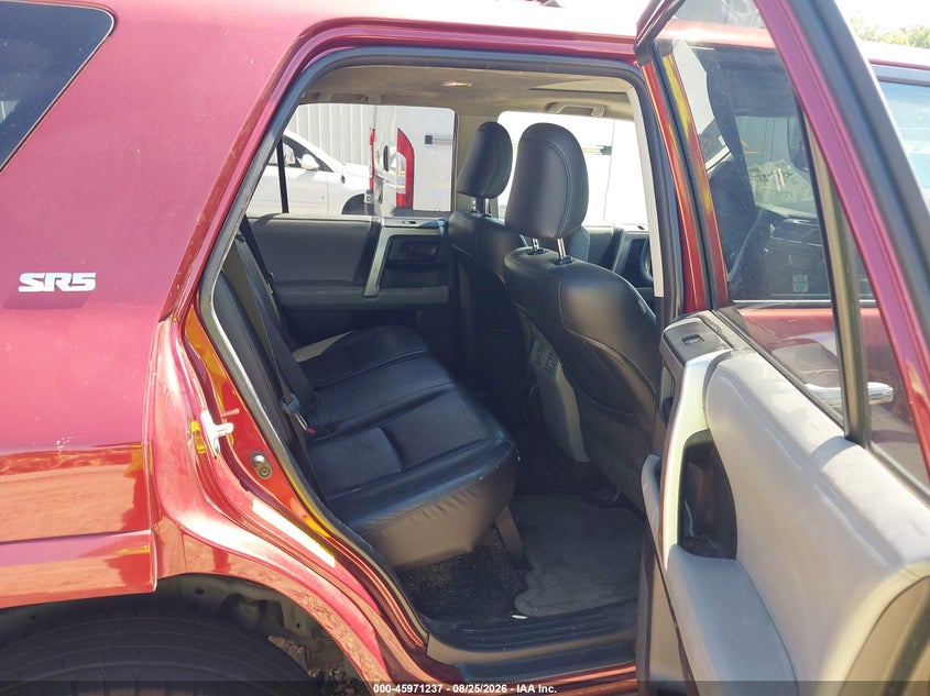 2011 TOYOTA 4RUNNER auction photo 5