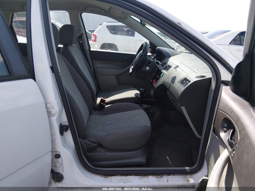 2007 FORD FOCUS auction photo 5