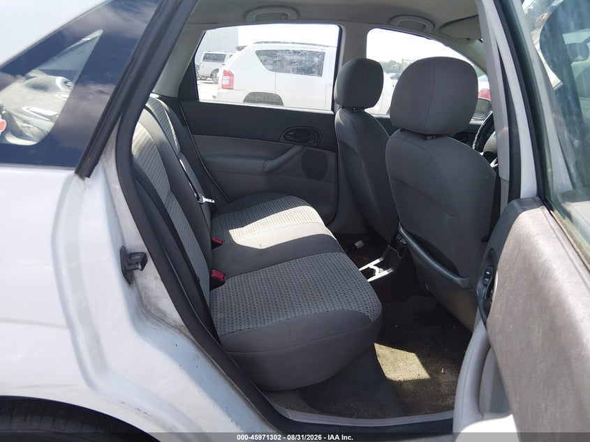 2007 FORD FOCUS auction photo 8