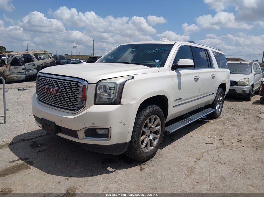 2015 GMC YUKON XL 1500 auction photo 2
