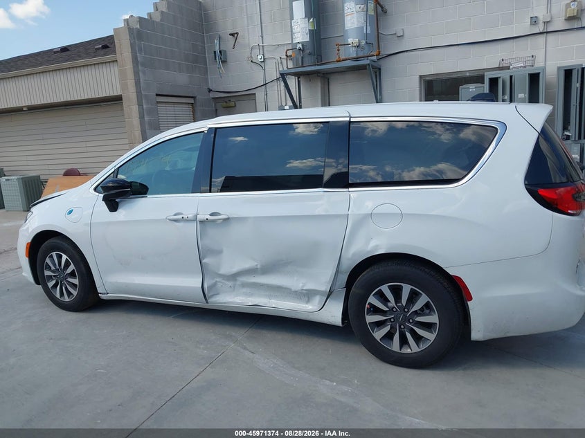 CHRYSLER PACIFICA HYBRID 2024 VIN 2C4RC1S78RR198277