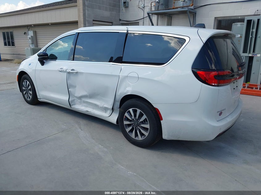 2024 CHRYSLER PACIFICA HYBRID auction photo 3