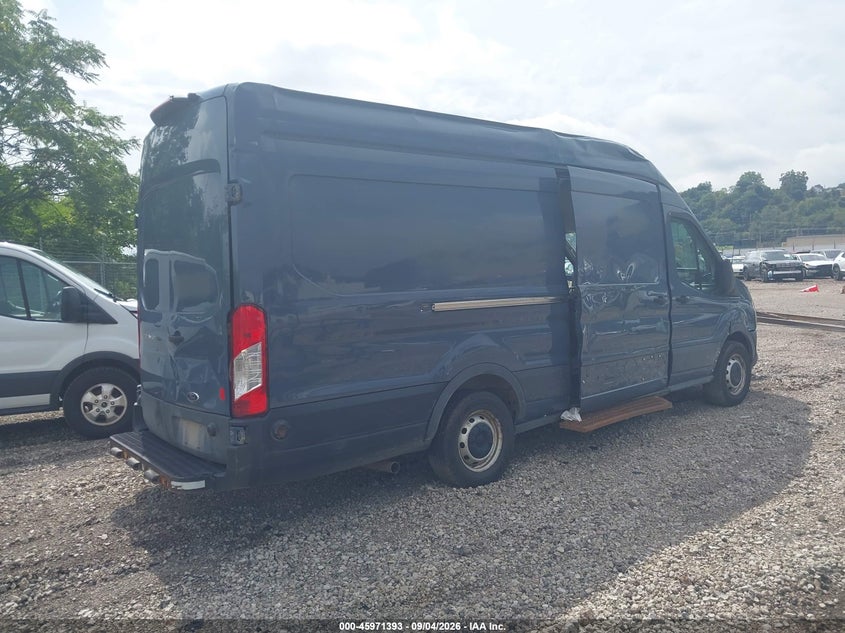 Vin: 1ftbr3x83mka57783, lot: 46470632, ford transit-250 cargo van 20214