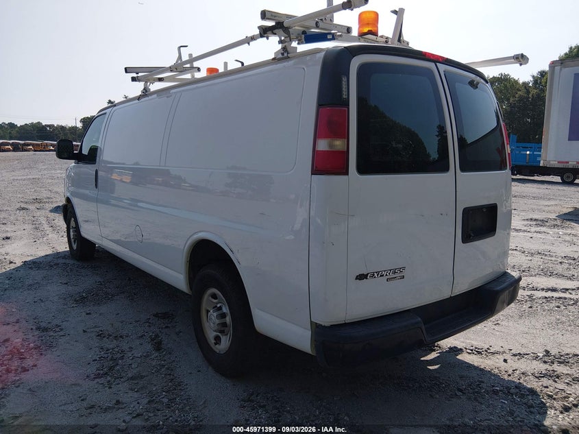 2016 CHEVROLET EXPRESS 3500 auction photo 3