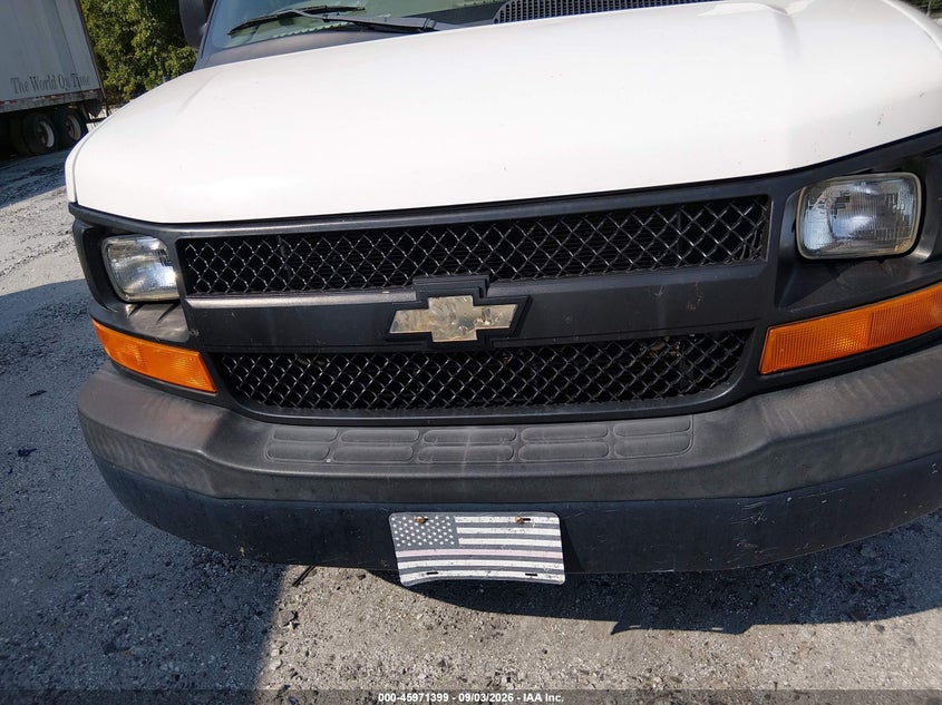 2016 CHEVROLET EXPRESS 3500 auction photo 6
