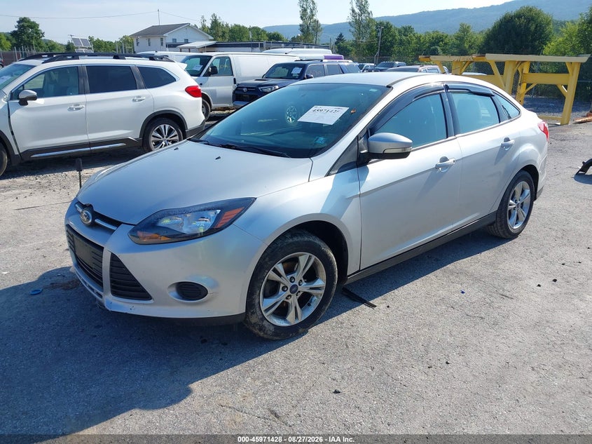 2014 Ford Focus, Engine Damage, IAAI, VIN 1FADP3F26EL173346 — photo 2