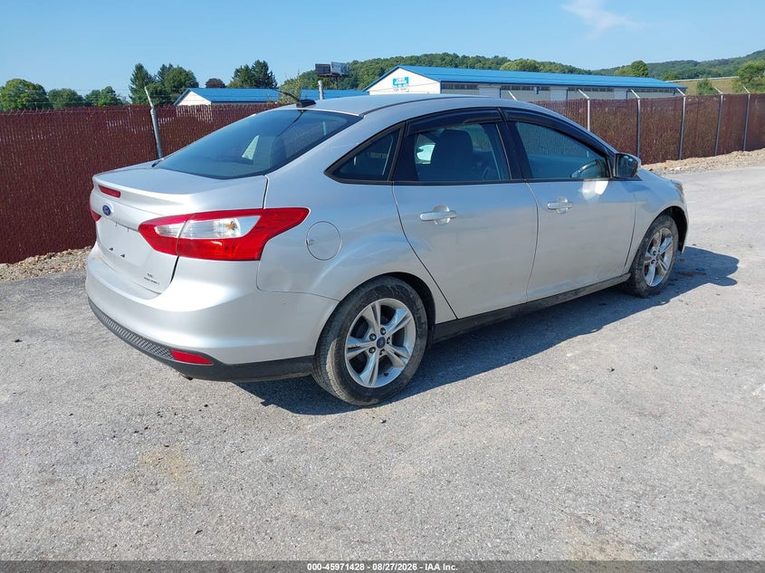 2014 FORD FOCUS auction photo 4