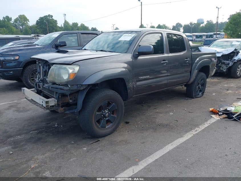 Vin: 5tflu4enxbx015032, lot: 46470734, toyota tacoma base v6 20112