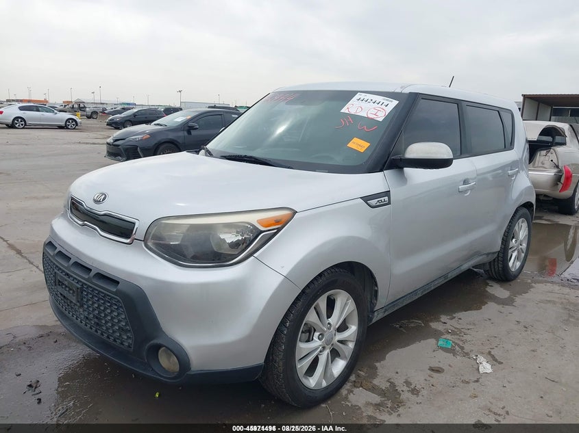 2016 Kia Soul, Левый бок, IAAI, VIN KNDJP3A59G7825936 — фото 2