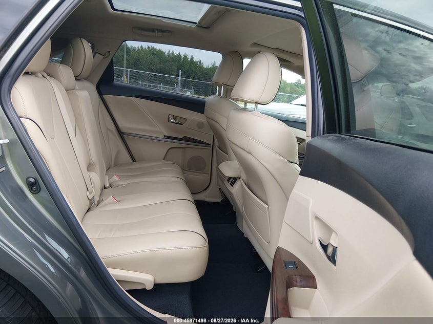 2013 TOYOTA VENZA auction photo 8