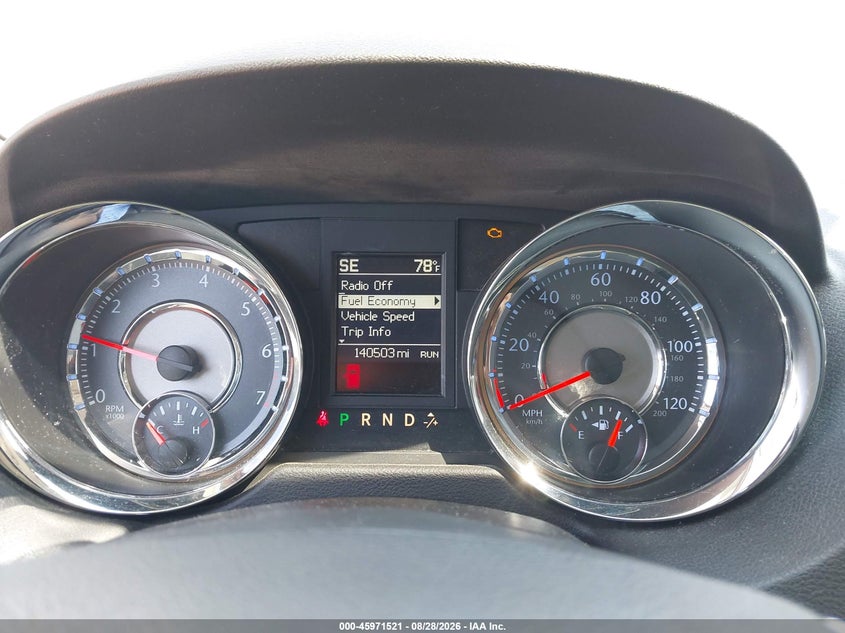 2016 CHRYSLER TOWN & COUNTRY auction photo 7