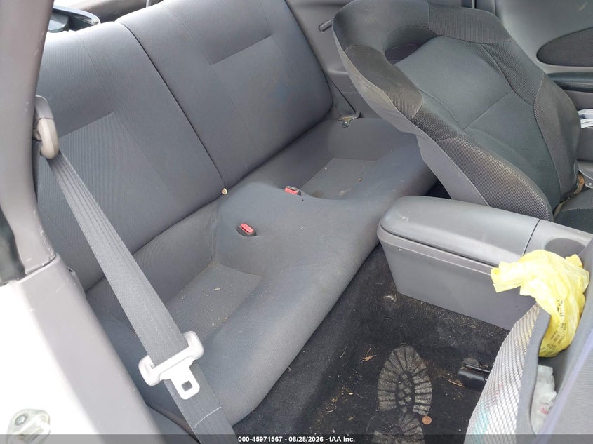 2000 TOYOTA CELICA auction photo 8