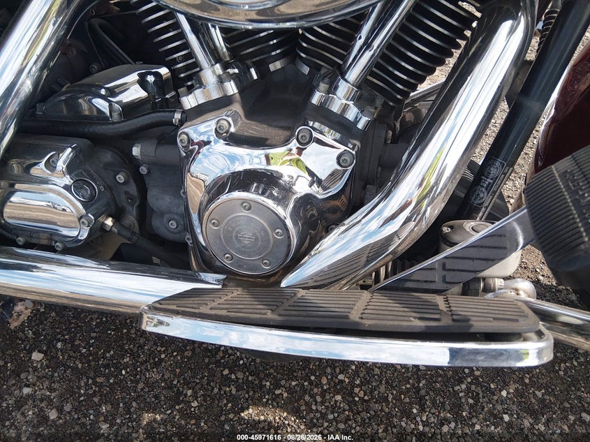 2002 HARLEY-DAVIDSON FLHRI auction photo 8