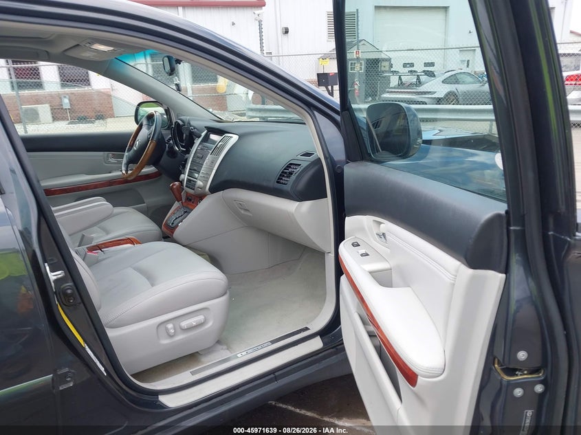 LEXUS RX 330 2005 VIN 2T2HA31UX5C041859