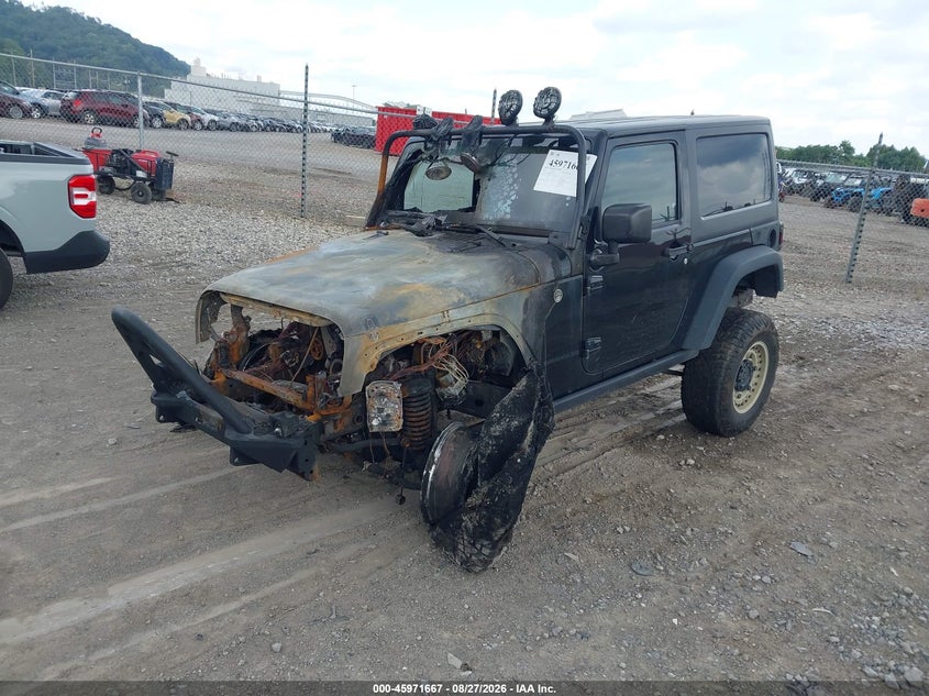 2017 Jeep Wrangler, Полностью сгорел, IAAI, VIN 1C4AJWAG7HL553917 — фото 2