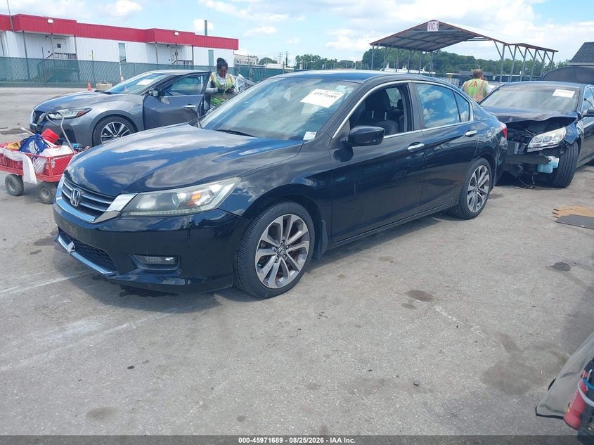 2014 Honda Accord, Right Side, IAAI, VIN 1HGCR2F58EA066381 — photo 2