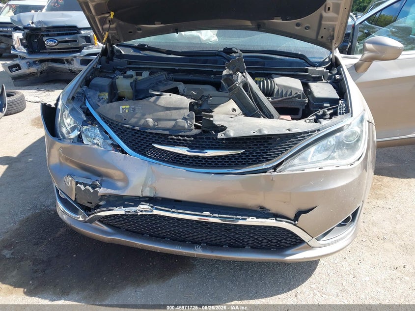 CHRYSLER PACIFICA - zdjęcie 6