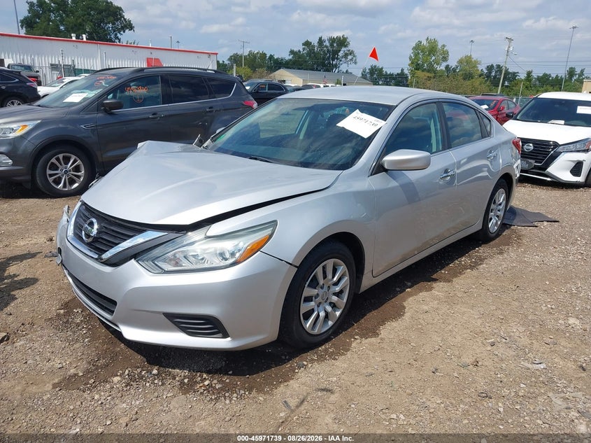 2017 Nissan Altima, Front End, IAAI, VIN 1N4AL3AP4HC285620 — photo 2
