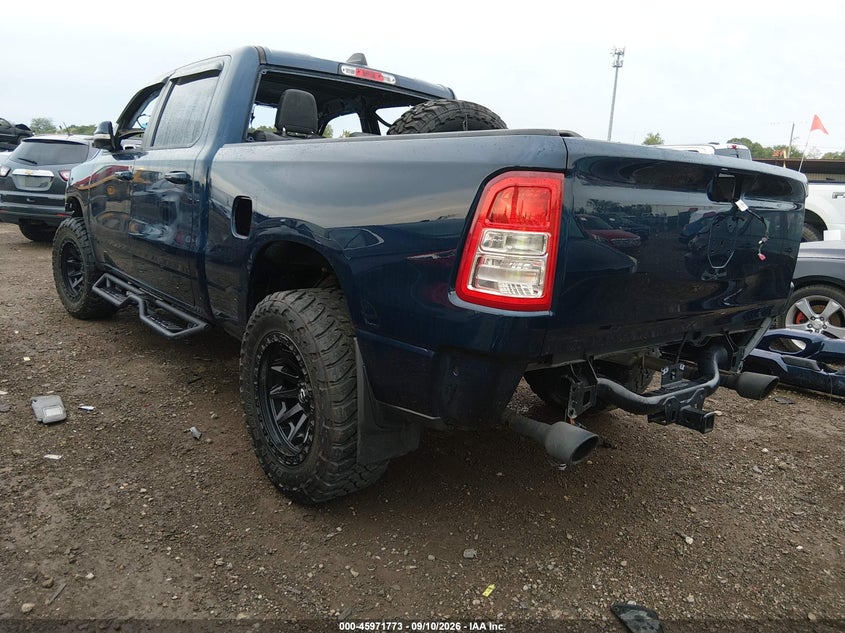 Vin: 1c6srfmt7ln212107, lot: 46471013, ram 1500 big horn  4x4 6'4 box 20203