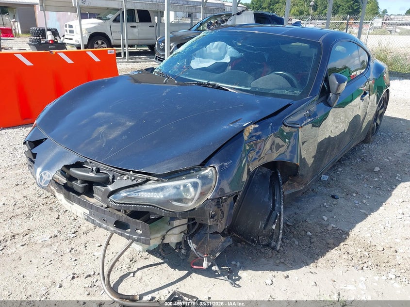 Vin: jf1znaa12d1726390, lot: 46471018, scion fr-s 20132