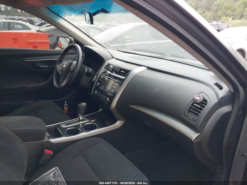 2014 NISSAN ALTIMA auction photo 5