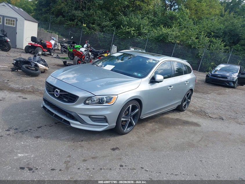 VOLVO V60 2015 VIN YV1902SH8F1190410