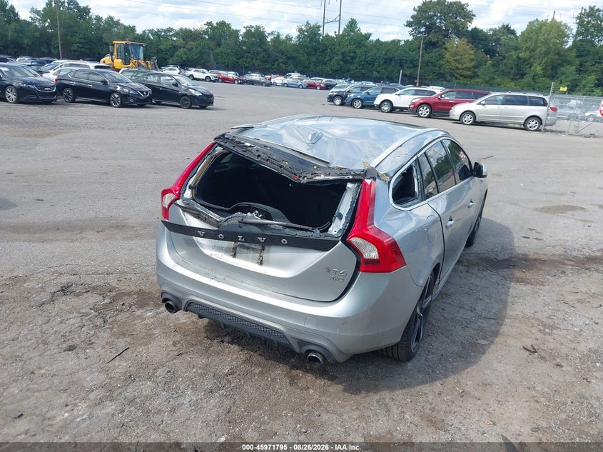 VOLVO V60 2015 VIN YV1902SH8F1190410