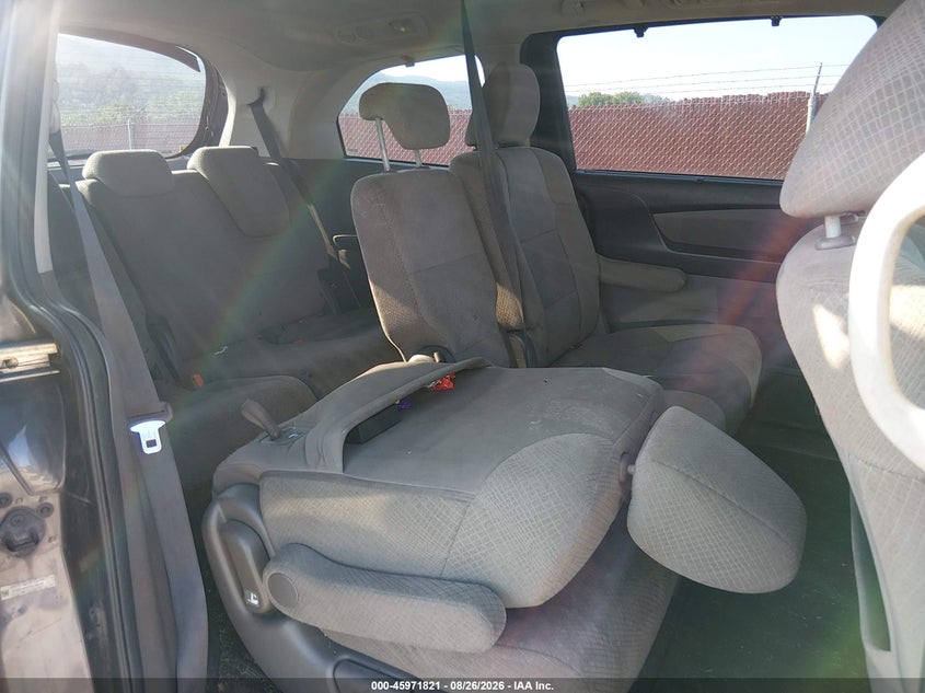 2015 HONDA ODYSSEY auction photo 8